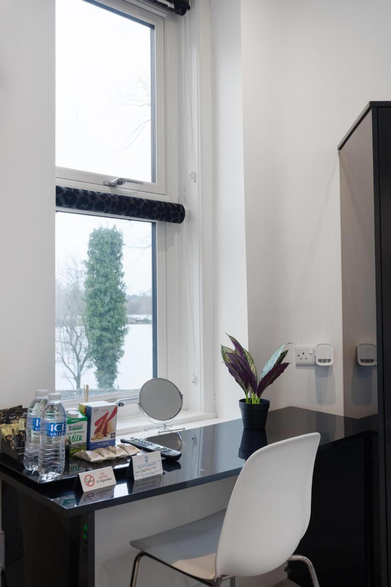 Modern City Centre Studio Apartment 202 Oxford Exterior photo